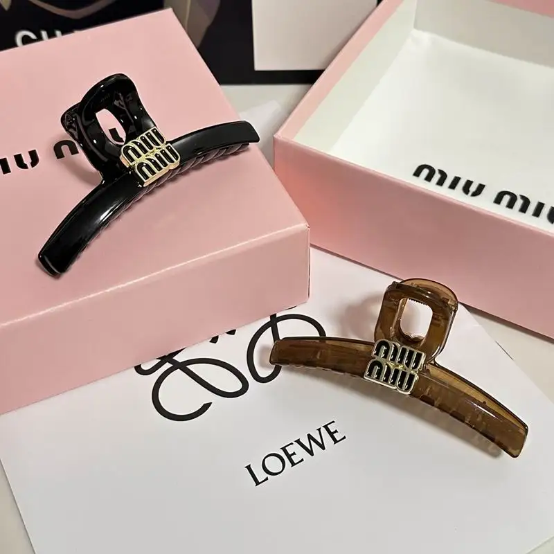 Miumiu Hair grab clip hh07